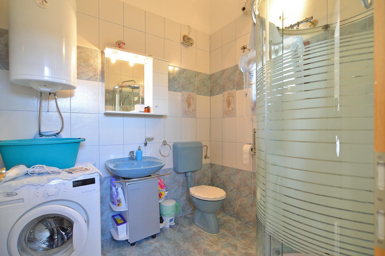 Apartments Dino 1374 Pula Zewnętrze zdjęcie